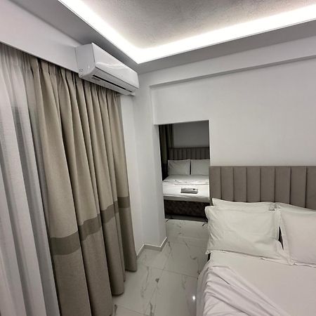 Hotel Elisabet Sarandë Buitenkant foto
