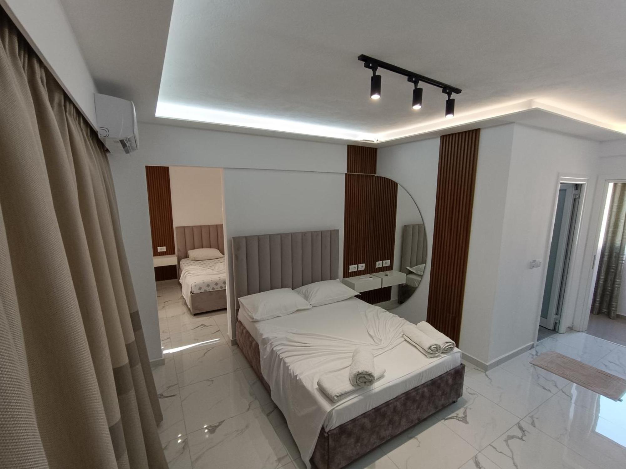 Hotel Elisabet Sarandë Buitenkant foto